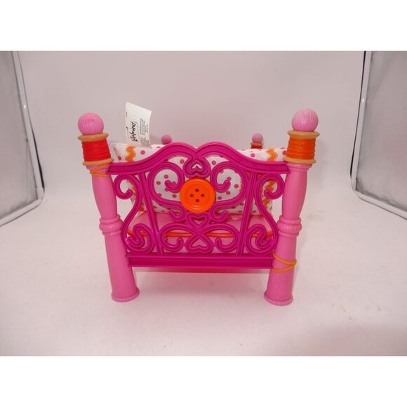 Lalaloopsy Pepper Pots and Pans Doll With Pink Sew Bed & Pillow - Picture 10 of 16